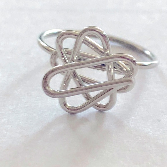 Handcrafted Geometric Wire Ring Adjustable Silver - Picture 1 of 3